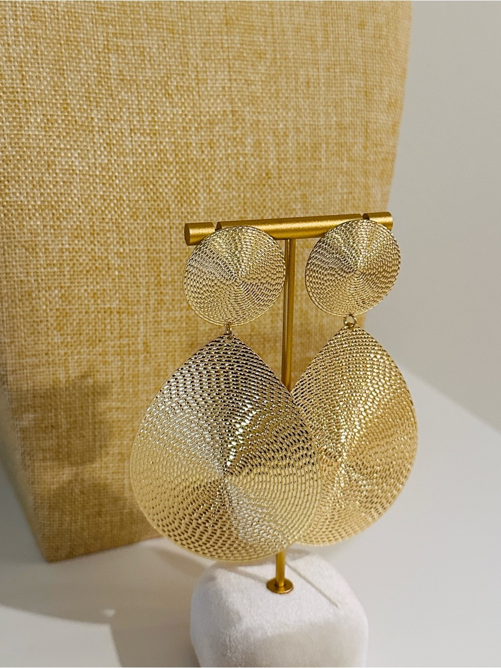 Fashion Jewelry Gold Textured Teardrop Dangle Earrings
